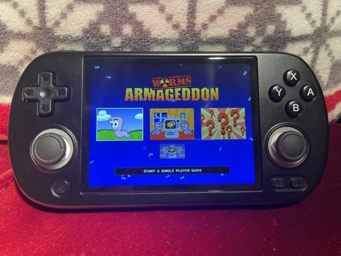 Worms Armageddon PS1 - Anbernic RG40XX H